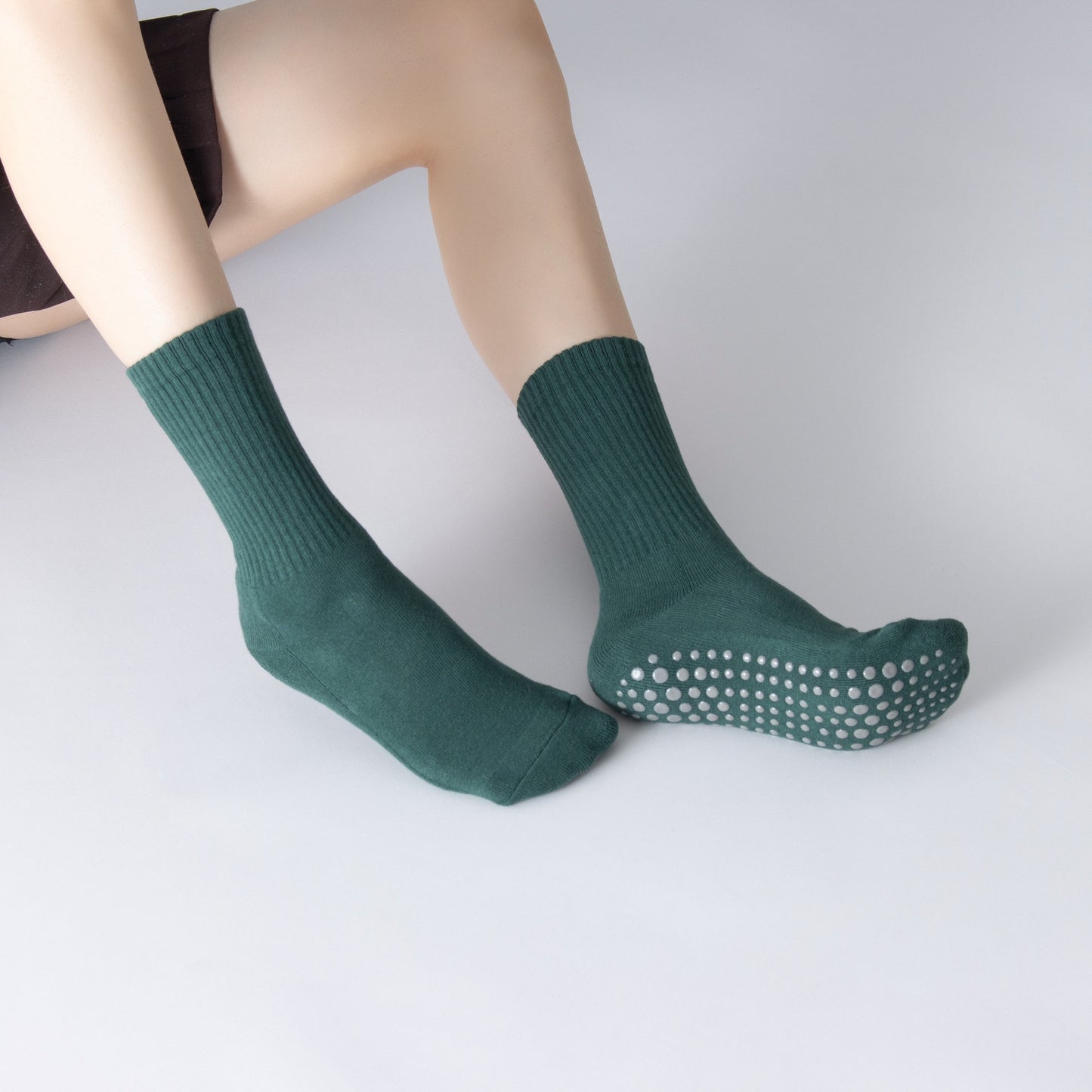 Stay balanced with full-toe grip socks for Pilates, Yoga, and Barre. Non-slip design, arch support, and breathable organic cotton for comfort.